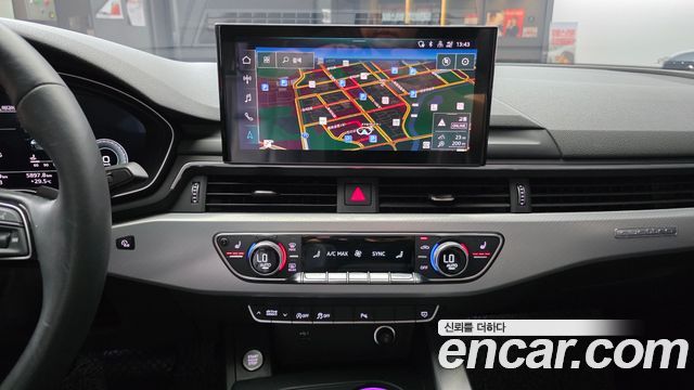 Audi A5 2021 — photo 28