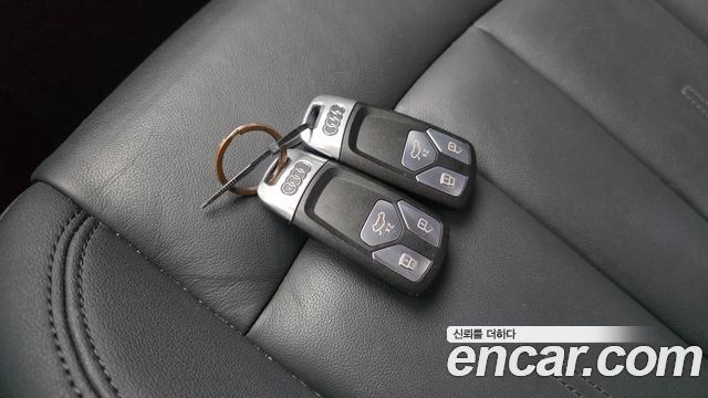 Audi A5 2021 — photo 33