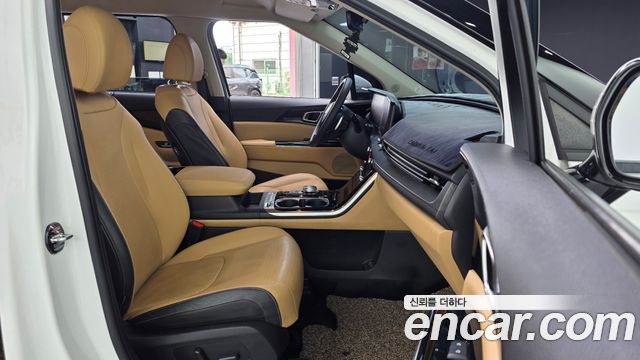 Kia Canival 2021 — photo 11