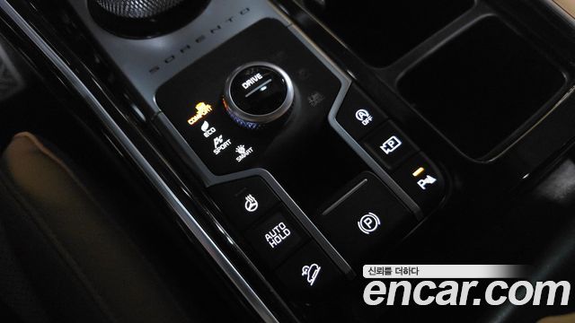 Kia Sorento 2021 — photo 28