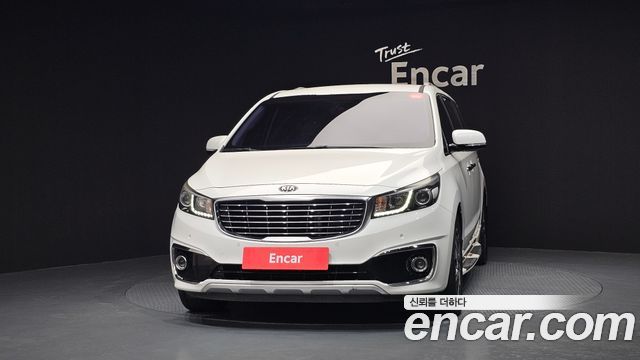 Kia Canival 2018 — photo 3