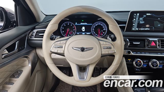 Genesis G70 2018 — photo 19