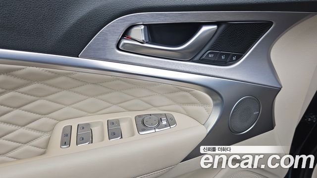Genesis G70 2018 — photo 23