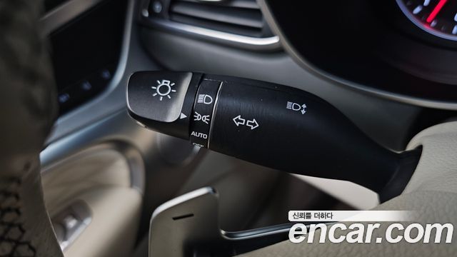 Genesis G70 2018 — photo 30