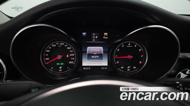 Mercedes-Benz C-Class 2017 — photo 8