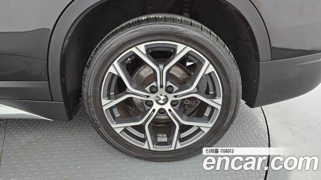 BMW X1 2021 — photo 7