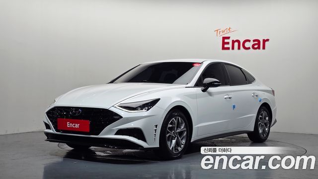 Hyundai Sonata 2022 — photo 1