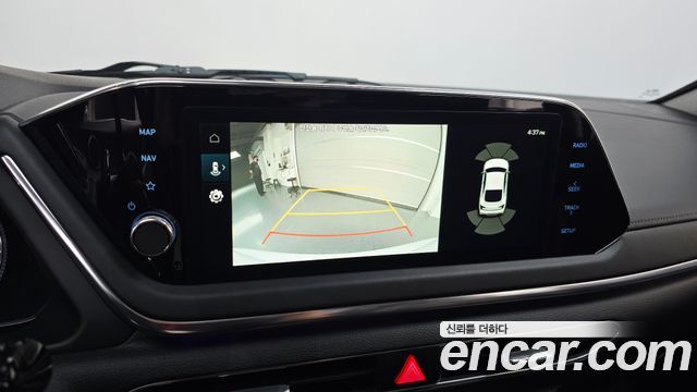 Hyundai Sonata 2022 — photo 21