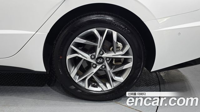 Hyundai Sonata 2022 — photo 7