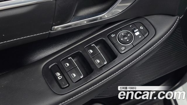 Hyundai Sonata 2022 — photo 27