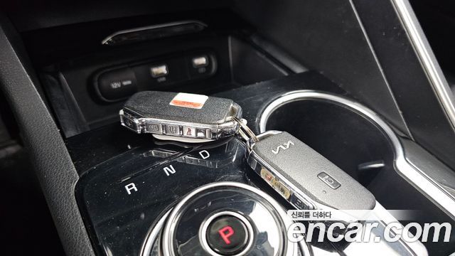 Kia K5 2022 — photo 27