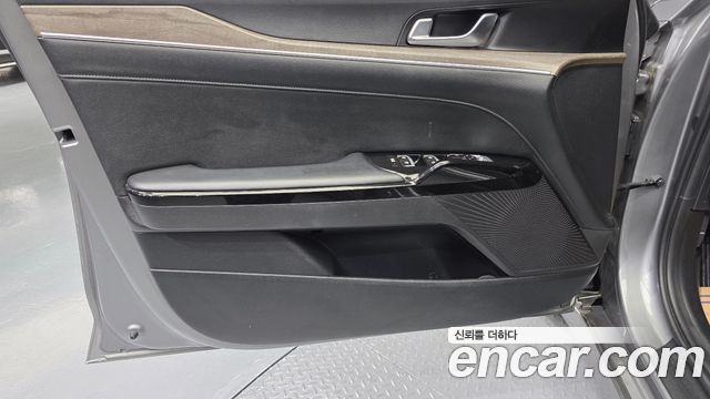 Kia K5 2020 — photo 14