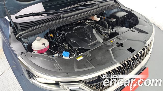 Kia Canival 2023 — photo 6