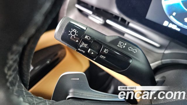 Kia Canival 2023 — photo 25