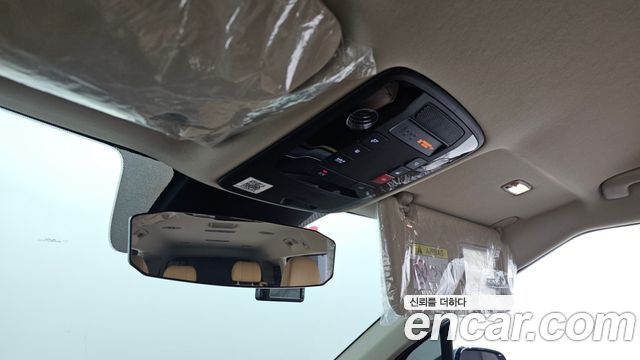 Kia Canival 2023 — photo 27