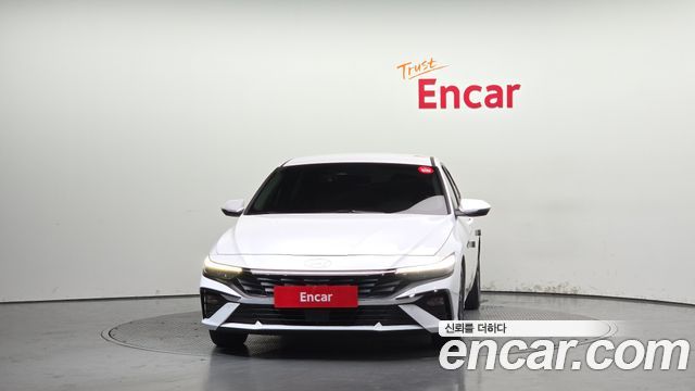 Hyundai AVANTE 2024 — photo 3