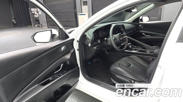 Hyundai AVANTE 2024 — photo 10