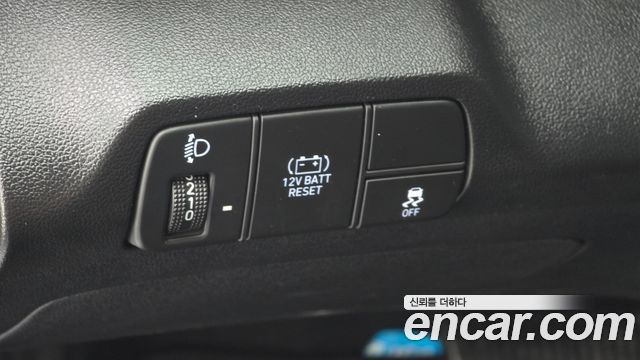 Hyundai AVANTE 2024 — photo 15