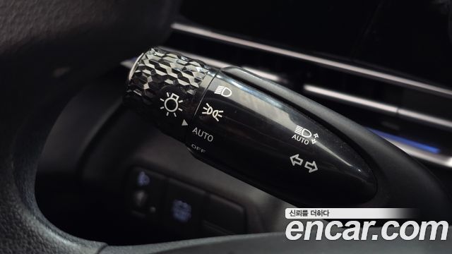 Hyundai AVANTE 2024 — photo 16