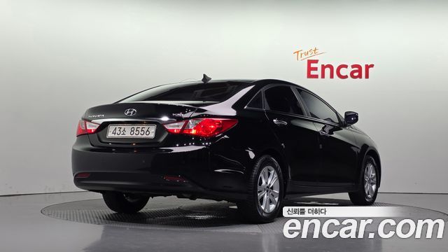 Hyundai Sonata 2012 — photo 2