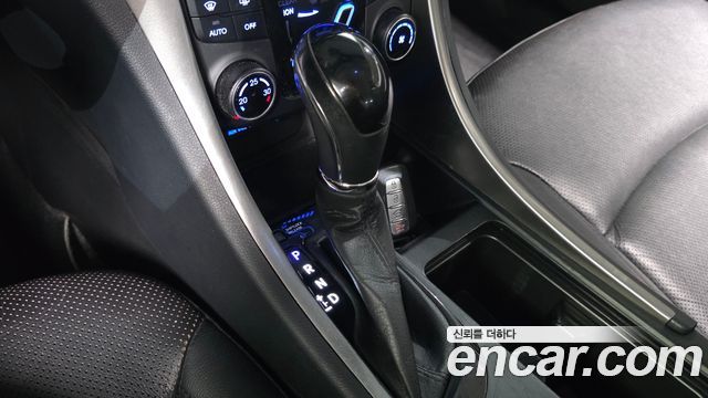 Hyundai Sonata 2012 — photo 12