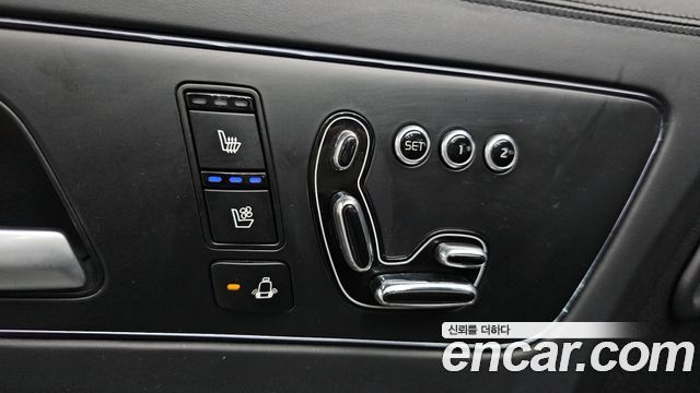Kia K9 2013 — photo 18