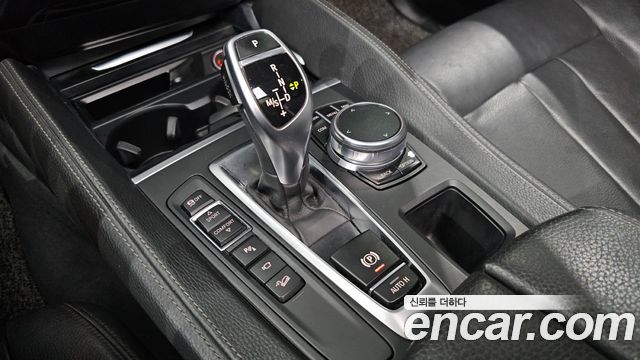 BMW X6 2017 — photo 12