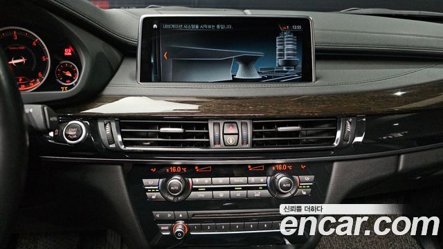 BMW X6 2017 — photo 22