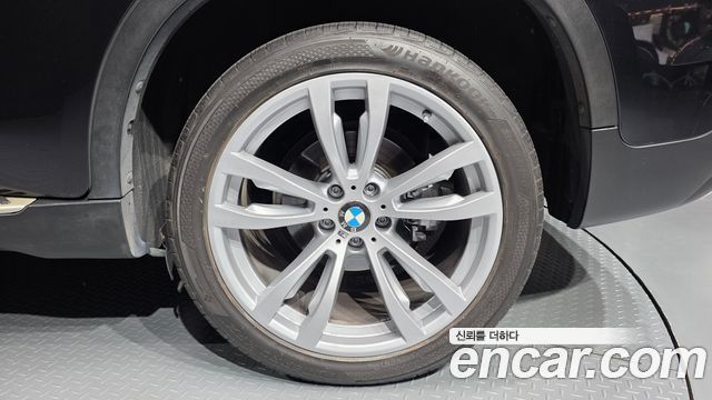 BMW X6 2017 — photo 7