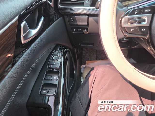 Kia K7 2019 — photo 14