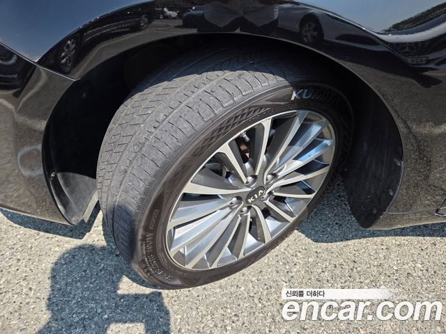 Kia K7 2019 — photo 18