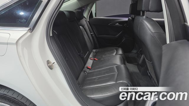 Audi A6 2015 — photo 11