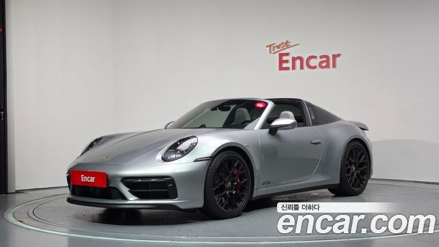 Porsche 911 2024 — photo 1