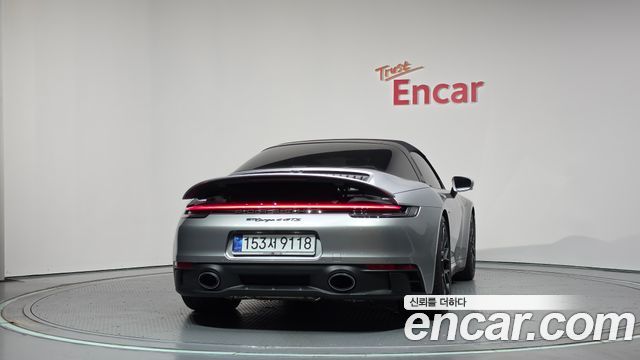 Porsche 911 2024 — photo 4