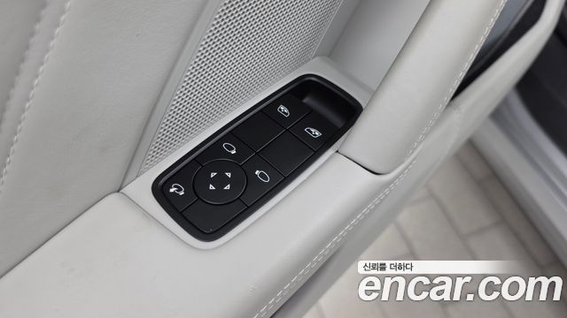 Porsche 911 2024 — photo 28
