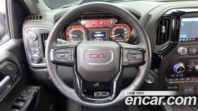 GMC Sierra 2021 — photo 14