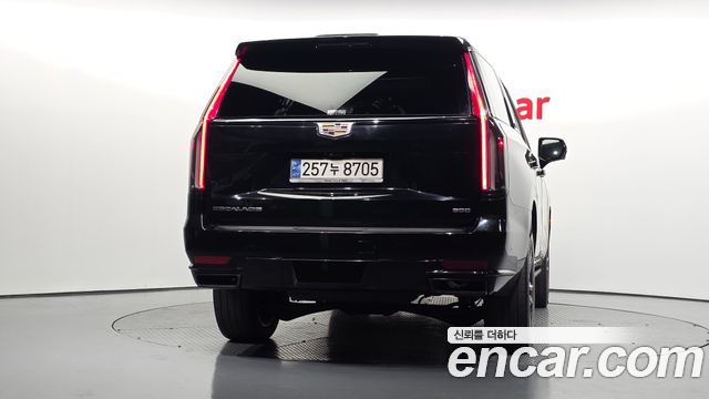 Cadillac Escalade 2022 — photo 4