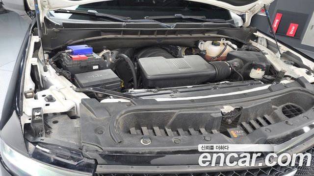 Cadillac Escalade 2022 — photo 6