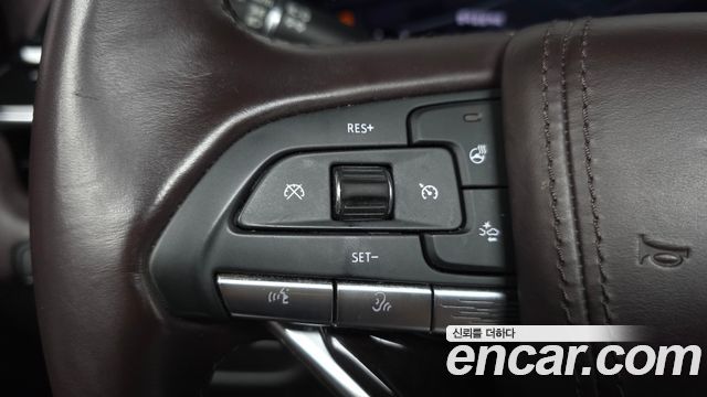Cadillac Escalade 2022 — photo 25