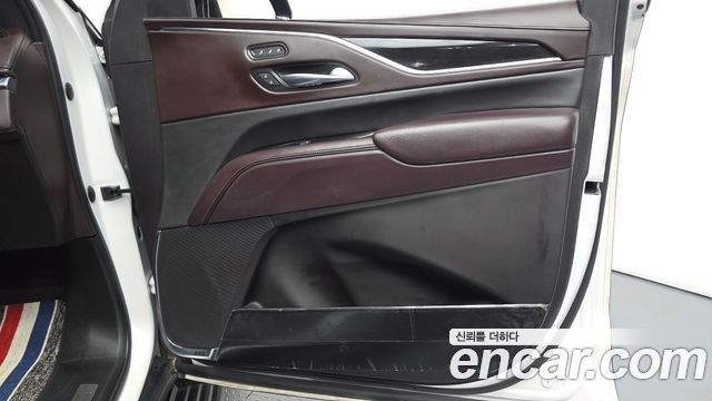 Cadillac Escalade 2022 — photo 14