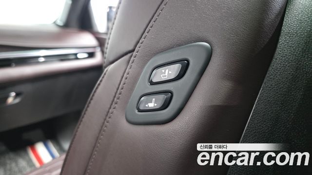 Cadillac Escalade 2022 — photo 33