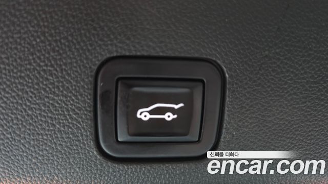 Cadillac Escalade 2022 — photo 34