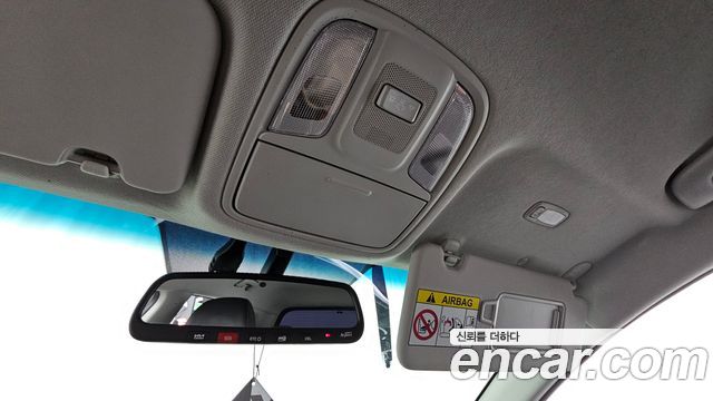 Kia Niro 2023 — photo 23