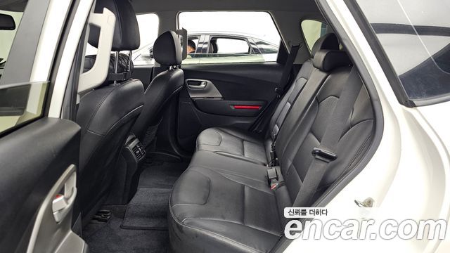 Kia Niro 2023 — photo 16
