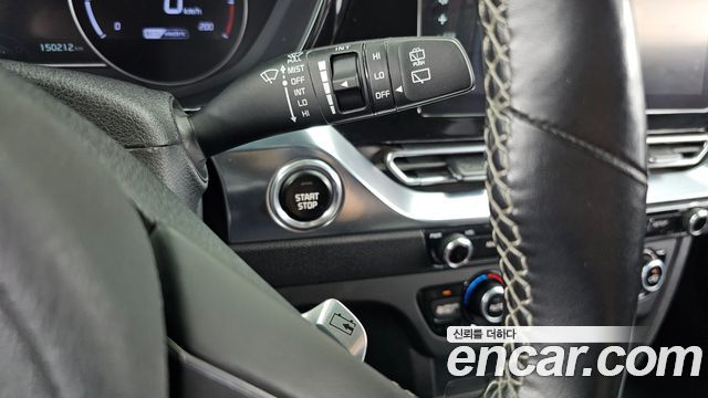 Kia Niro 2023 — photo 28
