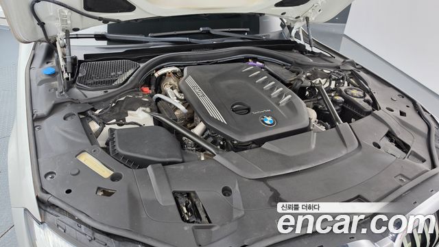 BMW 7-Series 2021 — photo 6