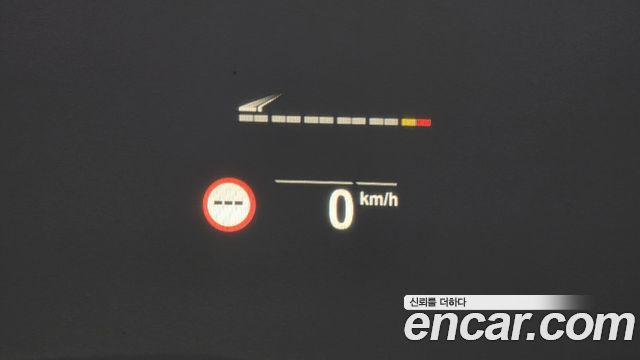 BMW 7-Series 2021 — photo 17