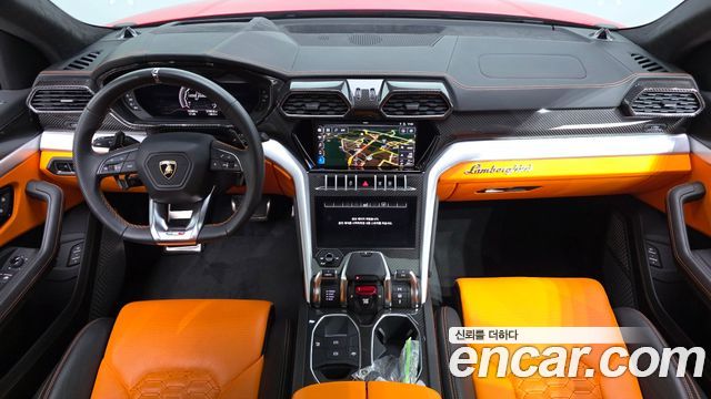 Lamborghini Urus 2020 — photo 7