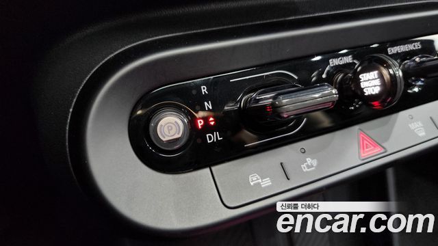 Mini Cooper 2025 — photo 9