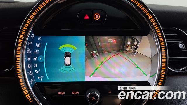 Mini Cooper 2023 — photo 14